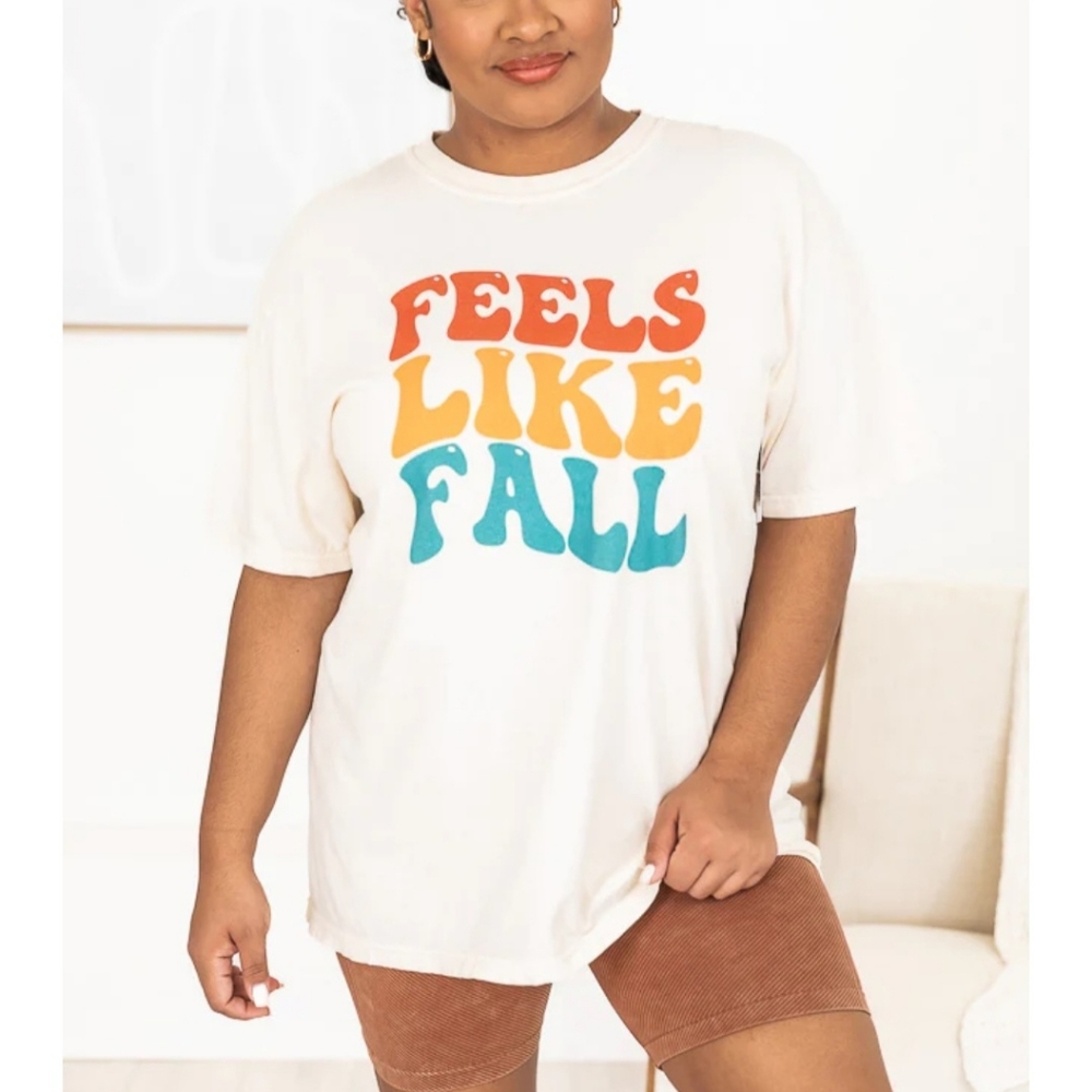 Feels Like Fall Tee size M/L